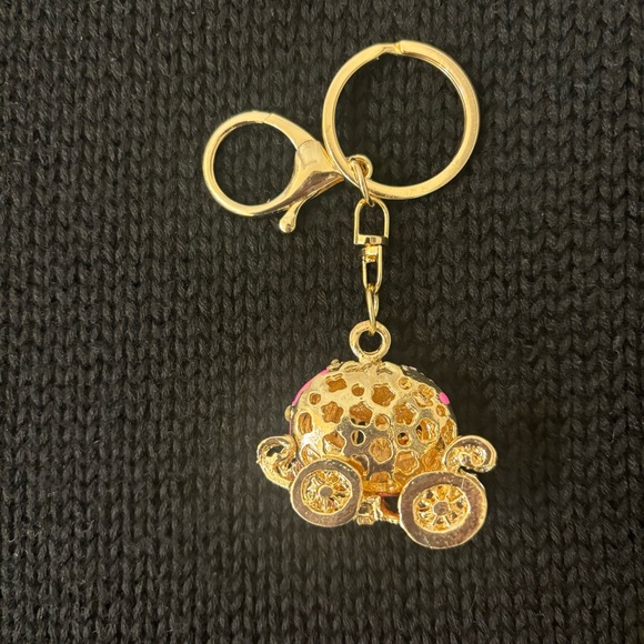 NWOT Pink Cinderella-Carriage  Purse Charm - Picture 4 of 9